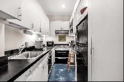 Charming one bedroom Coop on UES 