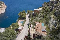 Newly built house in Aiguablava, Begur, with spectacular views