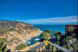 Newly built house in Aiguablava, Begur, with spectacular views