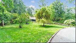 2 Bonnie Drive, Northport, NY, 11768