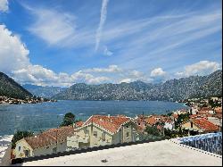 Exclusive Penthouse In Dobrota, Dobrota, Kotor, Montenegro, R2312