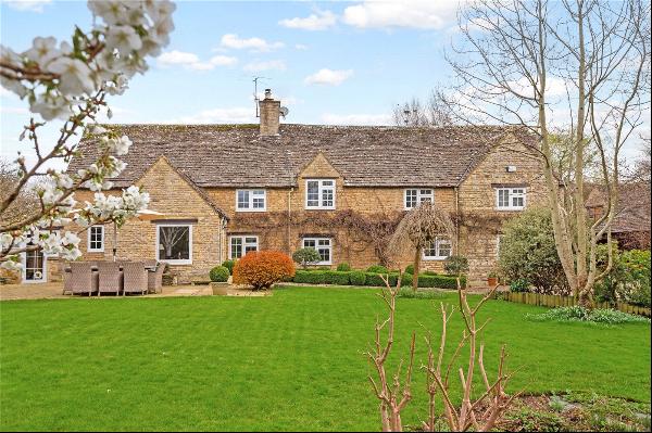 Shipton Road, Ascott-under-Wychwood, Chipping Norton, Oxfordshire, OX7 6AG