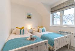 Bishops Hill Road, New Polzeath, Wadebridge, Cornwall, PL27 6UX