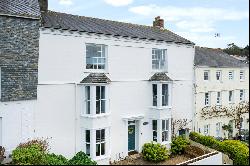 St. Peters Hill, Flushing, Falmouth, Cornwall, TR11 5TP