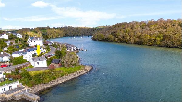 Malpas, Truro, Cornwall, TR1 1SQ