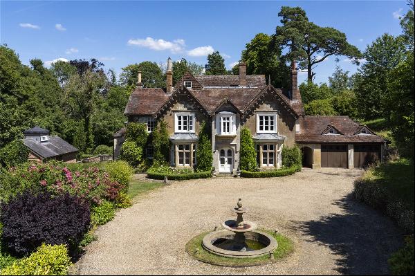 Spring Hill, Fordcombe, Tunbridge Wells, Kent, TN3 0SD