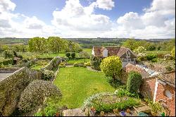 High Street, Burwash, Etchingham, East Sussex, TN19 7EH