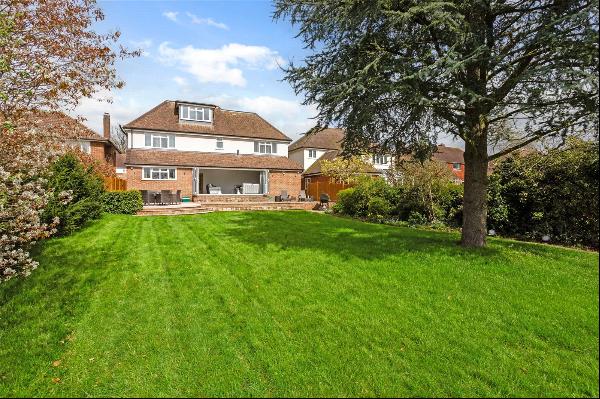 Kingswood Close, Englefield Green, Egham, Surrey, TW20 0NQ