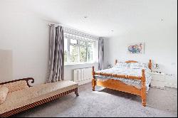 Kingswood Close, Englefield Green, Egham, Surrey, TW20 0NQ