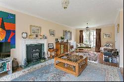 Beaufort Place, Bray, Maidenhead, Berkshire, SL6 2BS