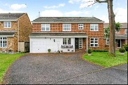 Beaufort Place, Bray, Maidenhead, Berkshire, SL6 2BS