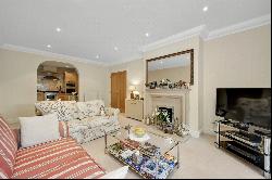 Ellesmere Road, Weybridge, Surrey, KT13 0HZ