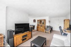 Stroudwater Park, Weybridge, Surrey, KT13 0DT