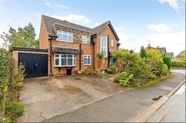 Fairbourne Drive, Wilmslow, Cheshire, SK9 6JF