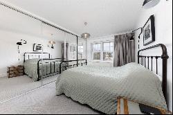 Thaxted Place, Wimbledon, London, SW20 8JF