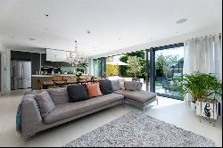 Hunter Road, Wimbledon, London, SW20 8NZ