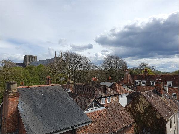 Little Minster Street, Winchester, Hampshire, SO23 9HB