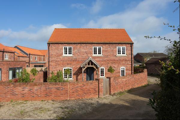 Piggy Lane, Bilbrough, York, YO23 3AD