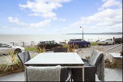 Downcliffe House, The Beach, Filey, YO14 9LA