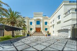 Luxury villa in Emirates Hills