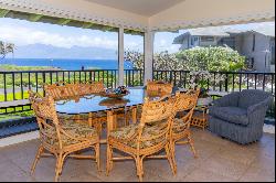 Live in paradise at the Kapalua Bay Villas on Maui