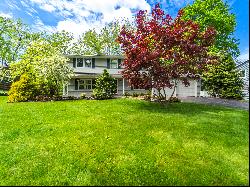 39 Southcross Trail, Perinton, NY 14450