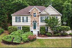 Beautiful Four Bedroom Home With Large Private Backyard in North Forsyth