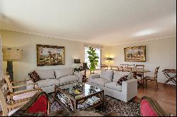 Apartment in Vitacura with 4 bedrooms - 4 bathrooms.