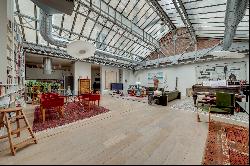 Paris 20th - Saint-Blaise - Superb loft with Gustave Eiffel glass roof.