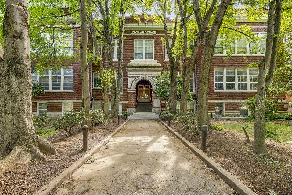 Turnkey Condo in Beautiful Historic Brick Building in the Heart of Midtown