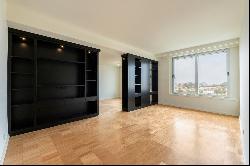 Flat, 2 bedrooms, for Sale