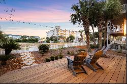 Totally Renovated Beach Cottage And Carriage House Steps From Beach