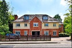 Ledborough Lane, Beaconsfield, HP9 2PZ