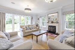 Avenue Road, Cobham, Surrey, KT11 3HW