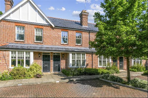 Portland Crescent, Marlow, Buckinghamshire, SL7 2FQ