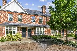 Portland Crescent, Marlow, Buckinghamshire, SL7 2FQ