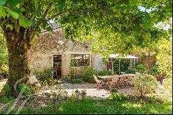 Stunning Fully Renovated Property - Near Saint-Émilion - John Taylor Bordeaux