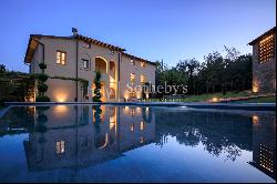 Refined residence among the hills of Lucca