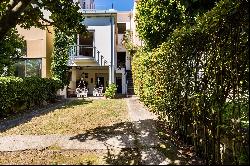 Terraced house, 3 bedrooms, for Sale