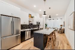 Exquisite New Construction Modern Townhome-Madison Park
