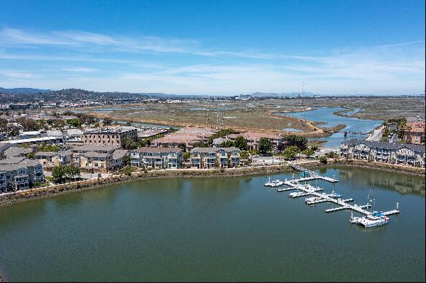 Slice of Paradise on the San Francisco Bay