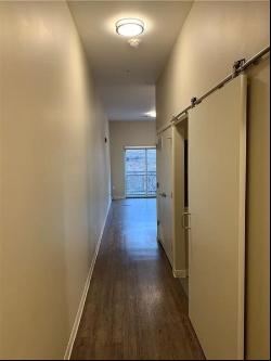 1655 Fifth Ave #305, Pittsburgh PA 15219