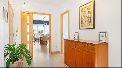 Spacious and light penthouse with terrace and garage, for sale i, Palma de Mallorca 07003