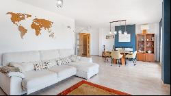 Spacious and light penthouse with terrace and garage, for sale i, Palma de Mallorca 07003