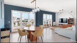 Spacious and light penthouse with terrace and garage, for sale i, Palma de Mallorca 07003