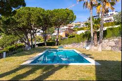 House in exclusive area of Alella with sea views - Costa BCN