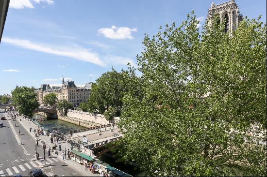 Paris 5 - Charming 1 bedroom pied-à-terre on courtyard and seine