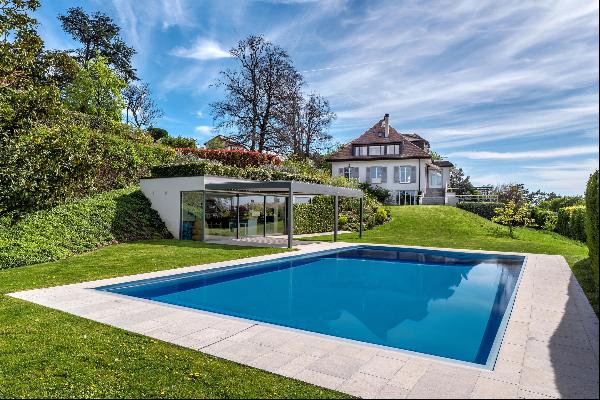 Outstanding villa with breathtaking views in Cologny, Genève.