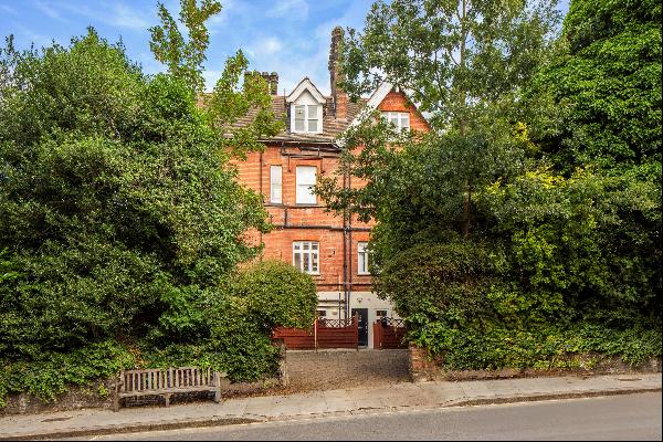 A two bedroom flat for sale on Netherhall Gardens, NW3