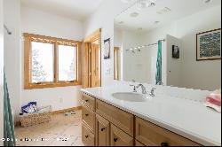 3690 W Highland Trail, Wilson WY 83014